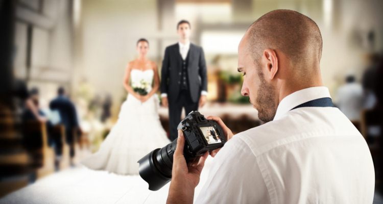 What Is The Need For Professional Photographers For Wedding Photography?